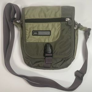 REI Crossbody Hiking Utility Bag Forest Green Grey Strap